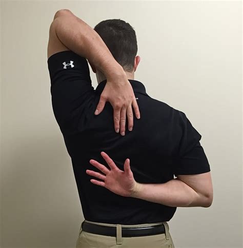 scratch test shoulder|shoulder reach behind back test.